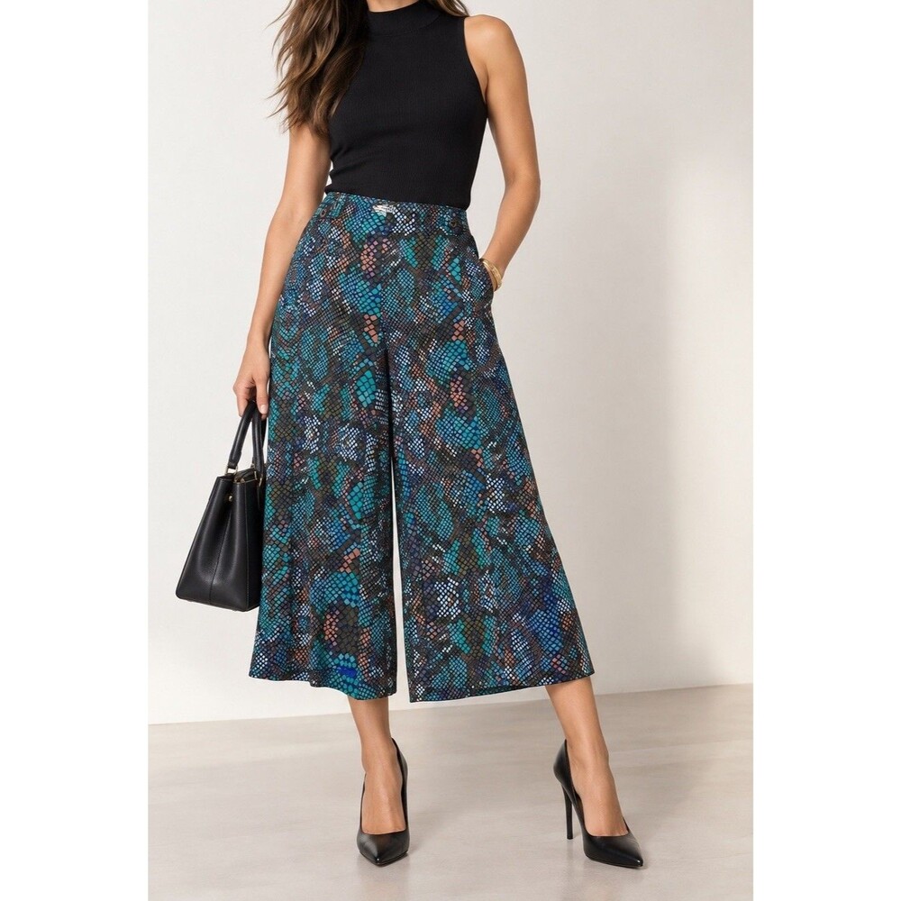 Anthropologie Women The Essential Culotte Snake Print Pants Size 8